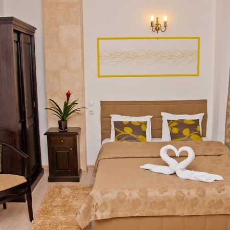 Hotel Belleville Iasi Ngoại thất bức ảnh