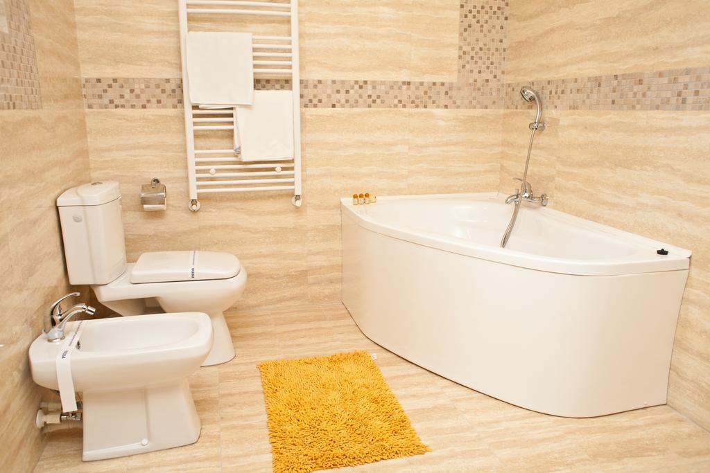Hotel Belleville Iasi Phòng bức ảnh