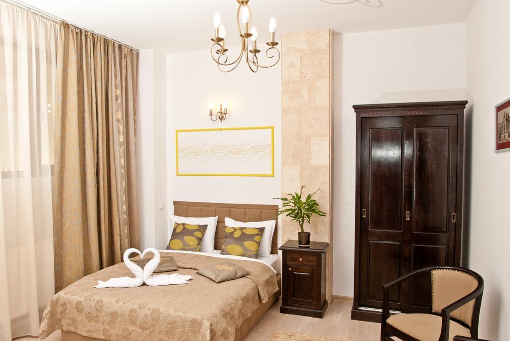 Hotel Belleville Iasi Ngoại thất bức ảnh