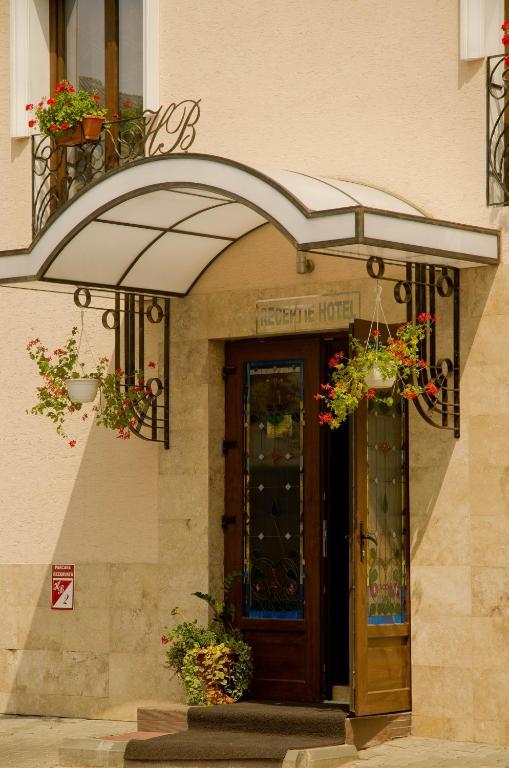 Hotel Belleville Iasi Ngoại thất bức ảnh
