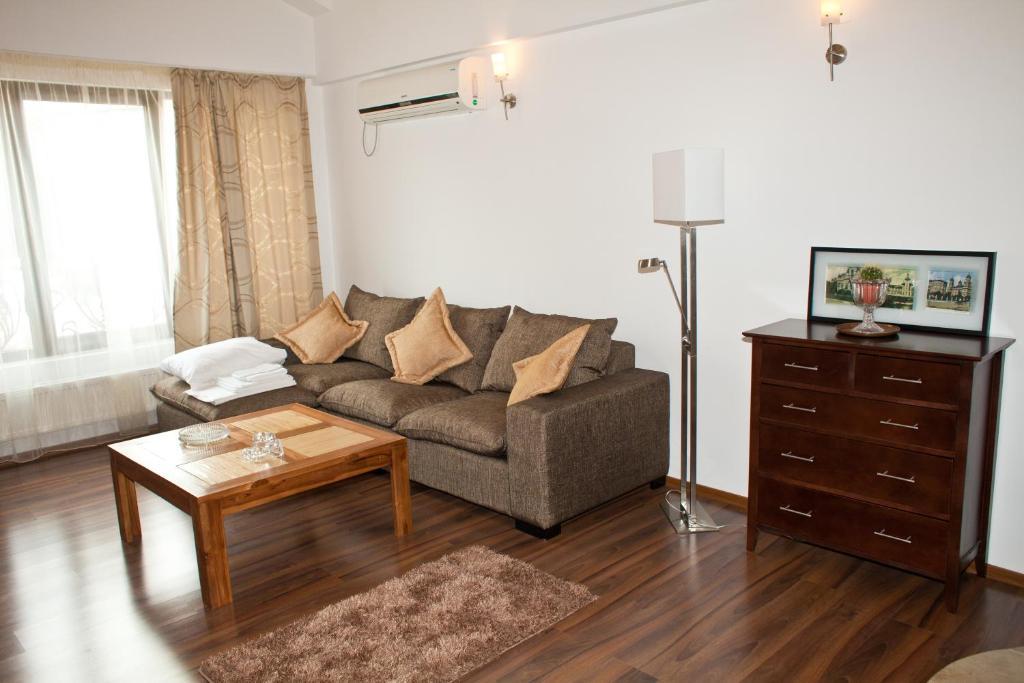 Hotel Belleville Iasi Ngoại thất bức ảnh